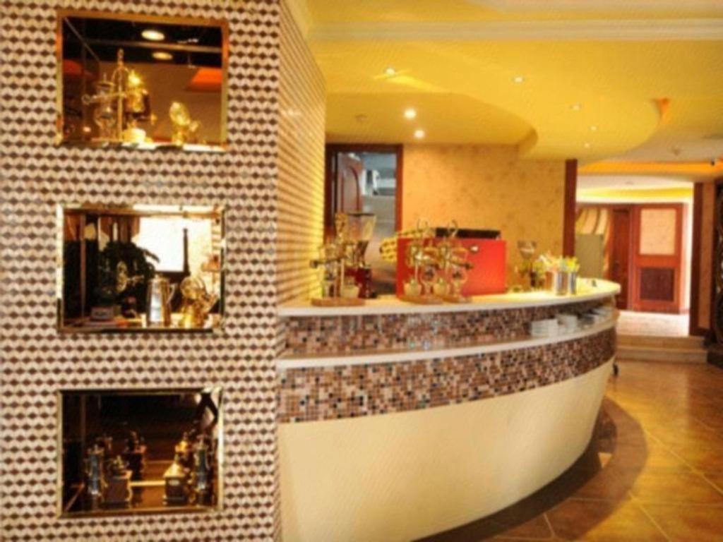Chengdu French Theme Gold Palace מראה חיצוני תמונה