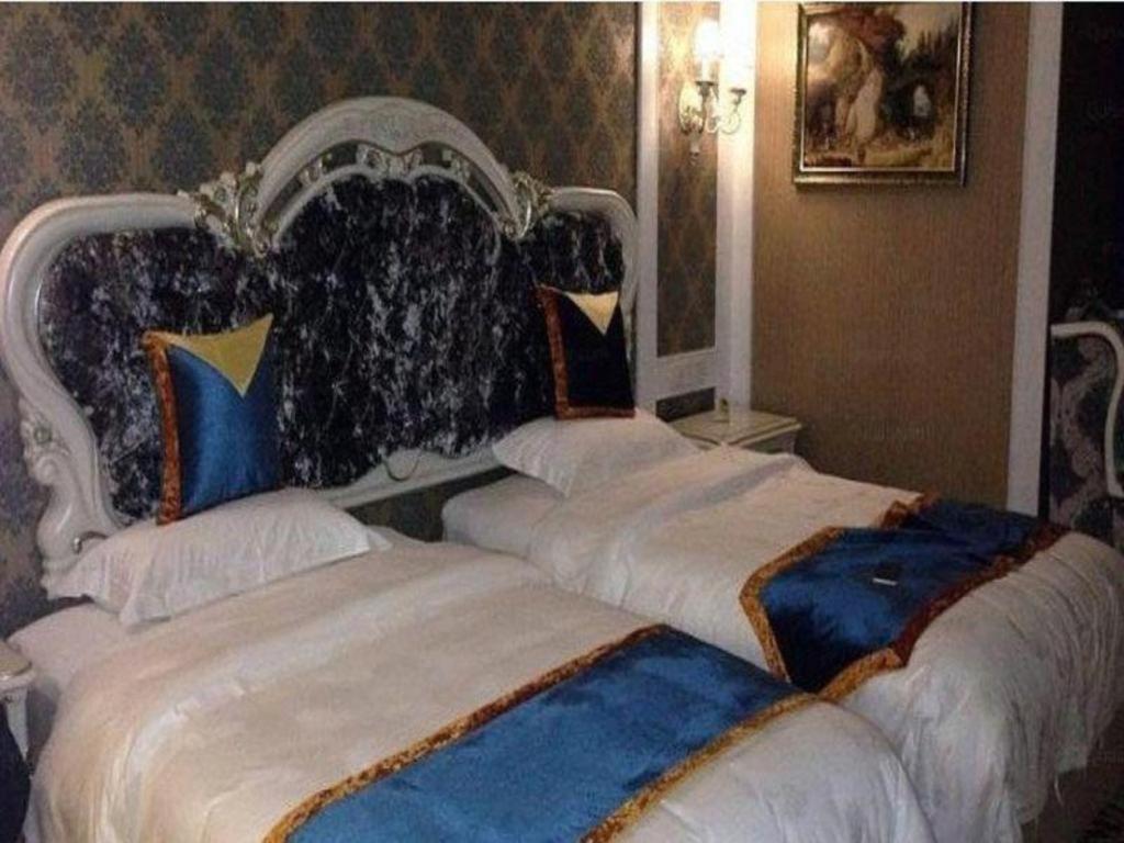 Chengdu French Theme Gold Palace מראה חיצוני תמונה