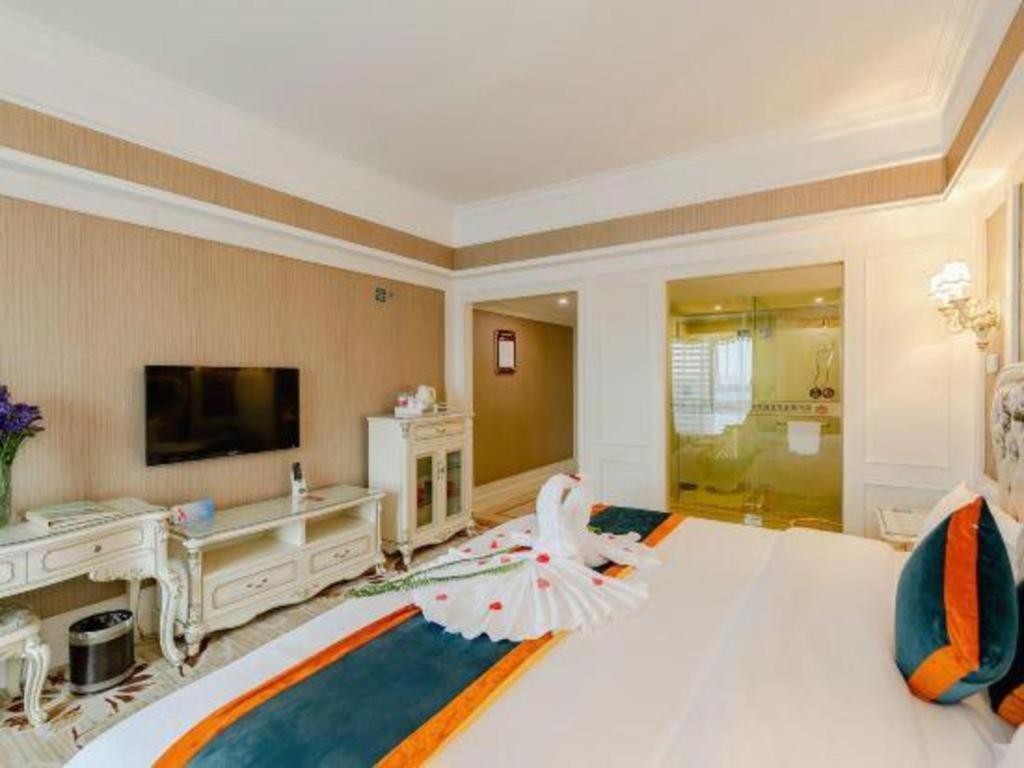 Chengdu French Theme Gold Palace מראה חיצוני תמונה